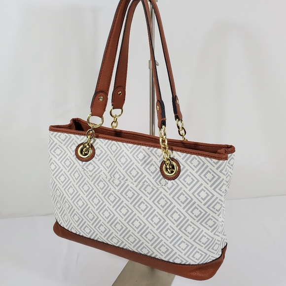 Beautiful Liz Claiborne Handbag Purse Shoulder Bag - Picture 3 of 16